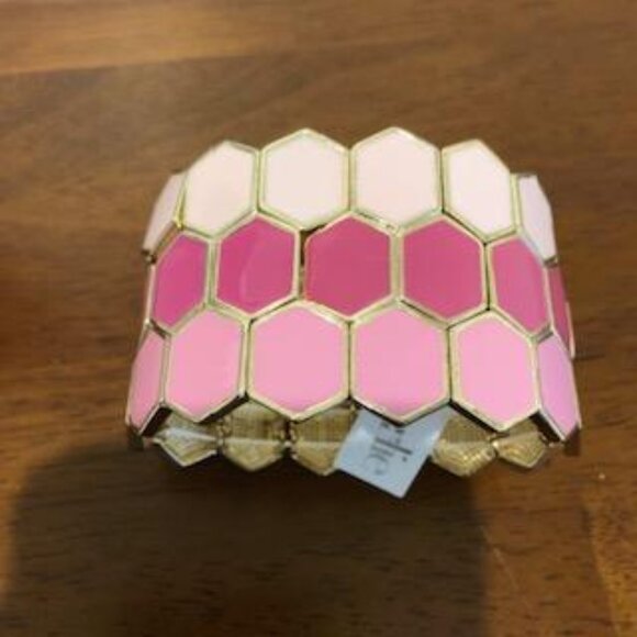 Charming Charlie Jewelry - Charming Charlie Chunky Pink Gold Tone Geometric Design Bracelet NWT.